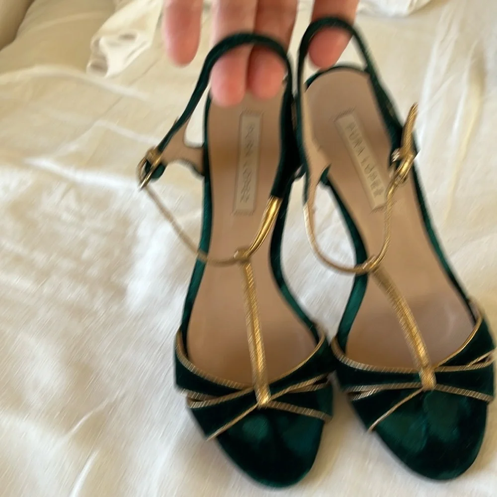 Neiman Marcus Brand New Pura López Green Velvet gold metallic sexy hot 7 Cute♥️ - Picture 2 of 12